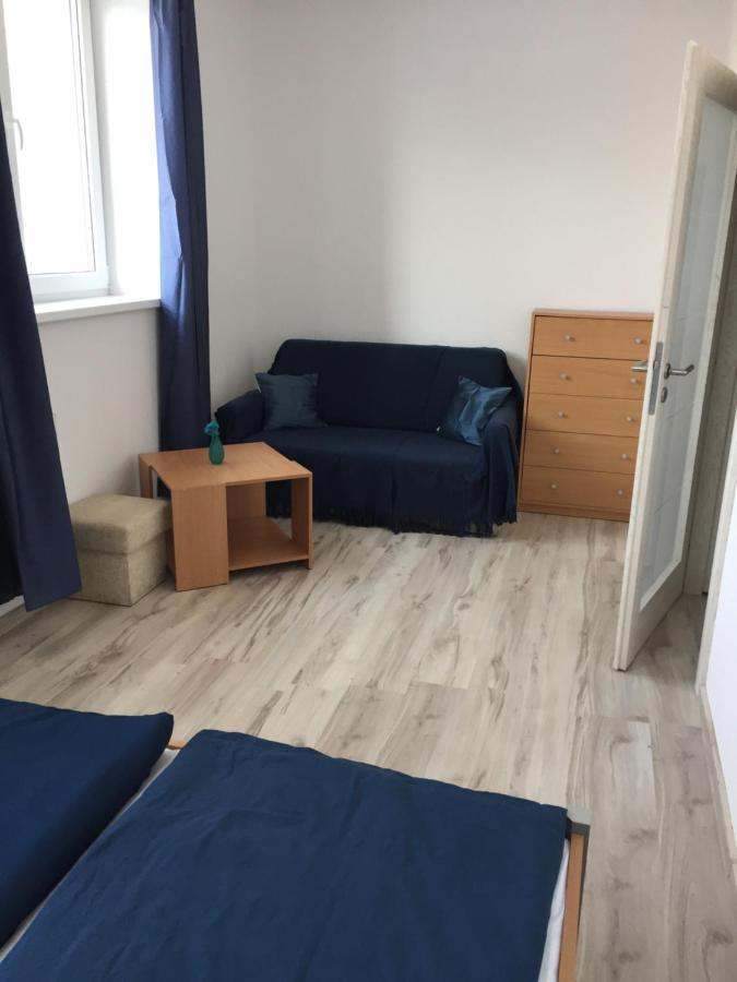 Apartman C.1 Haliganda*** Apartment Liptovský Hrádok Екстериор снимка