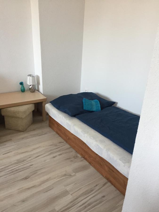 Apartman C.1 Haliganda*** Apartment Liptovský Hrádok Екстериор снимка